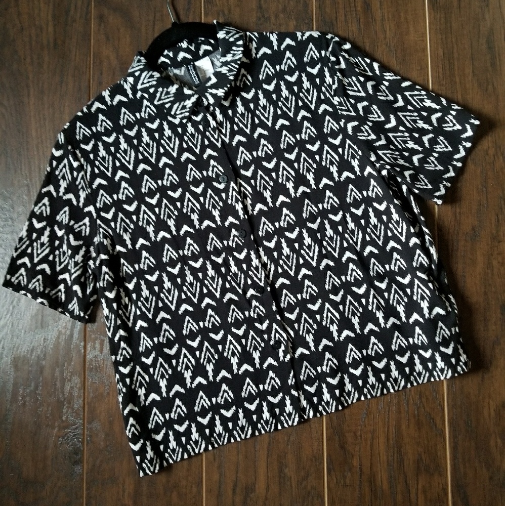 Festival button up